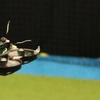 TU Delft scientists create world’s smallest autonomous racing drone